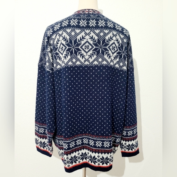Vintage SPUNKY Nordic Sweater Medium USA Made | Fair Isle Pullover 100% Acrylic - Picture 4 of 11